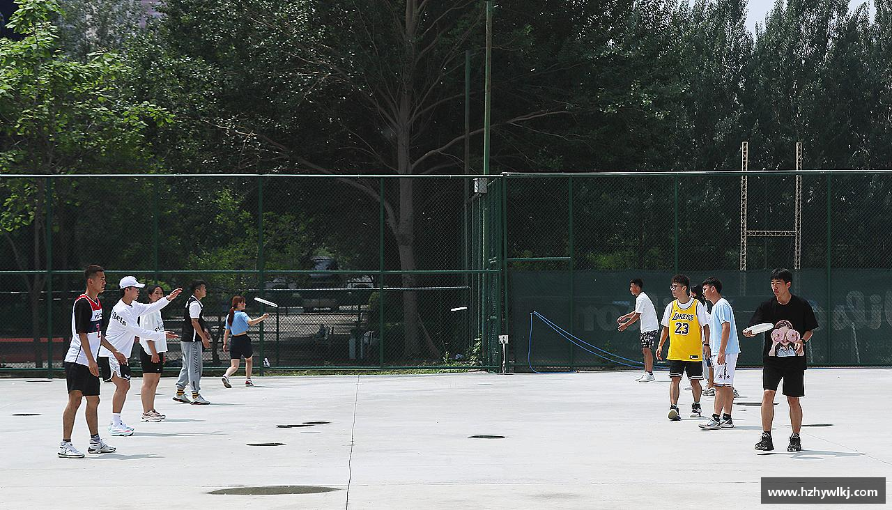 敢为人先，创造传奇！